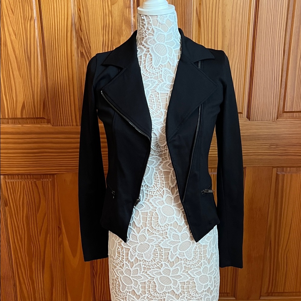 Kohl’s Beauty and the Beast Black Stretchy Blazer